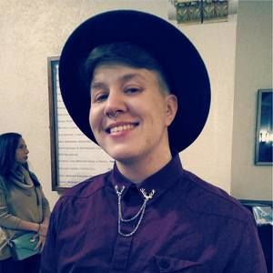 Meet your Posher, Franky